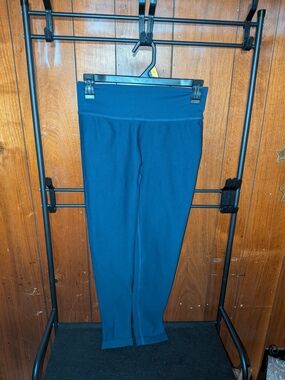 Navy High-Waist Booty Srunch Stretch Leggings